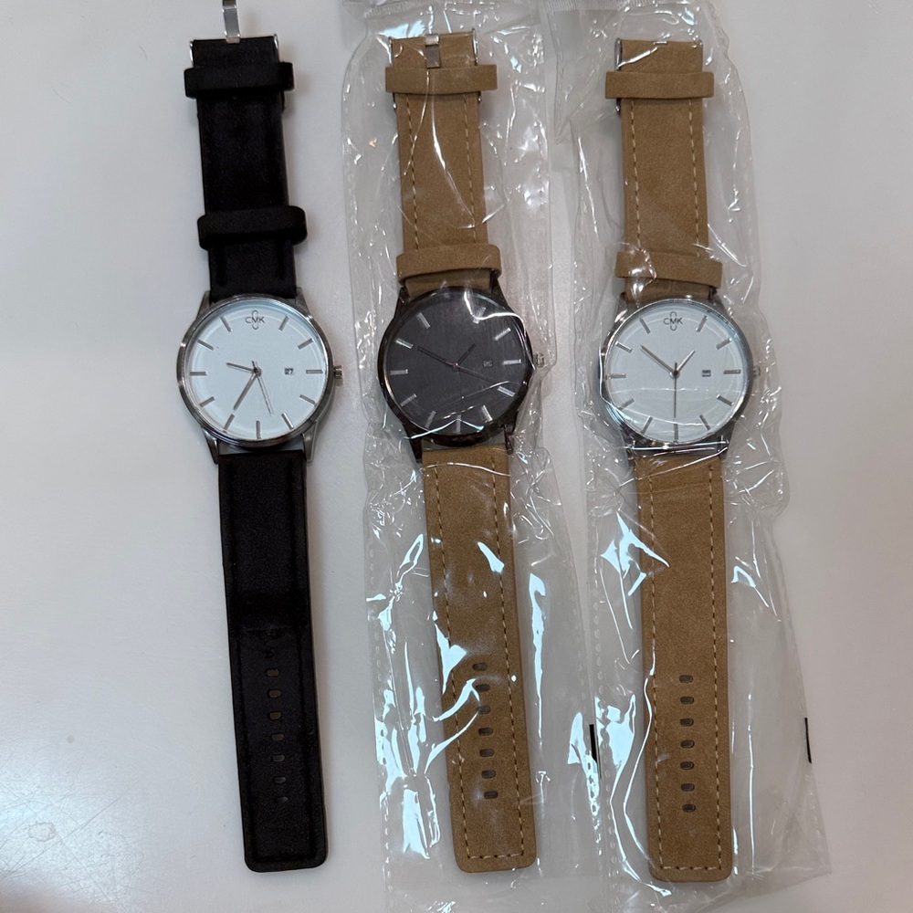 Black and Tan Wristwatches Set